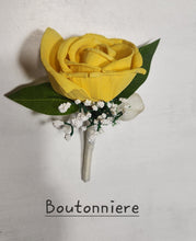 Load image into Gallery viewer, Yellow Ivory Rose Calla Lily Sola Wood Bridal Wedding Bouquet Accessories