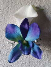 Load image into Gallery viewer, Peacock Ivory Calla Lily Galaxy Orchid