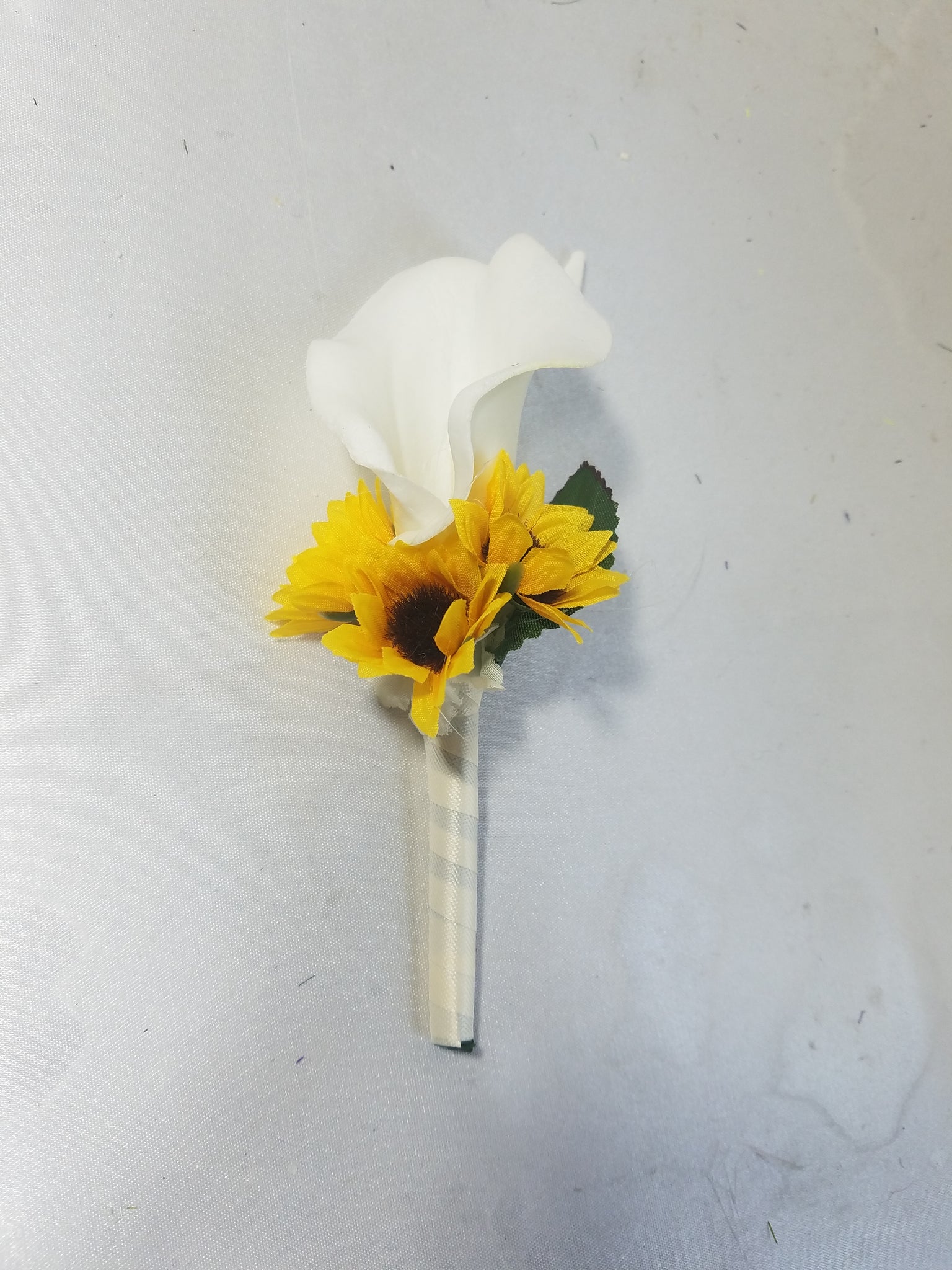 sunflowers and white lilies Ivory Calla Lily Sunflower Bridal Wedding Bouquet Accessories – Bridal Wedding Bouquets